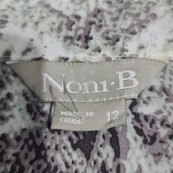 Snake print blouse Size 12 - Picture 2 of 2